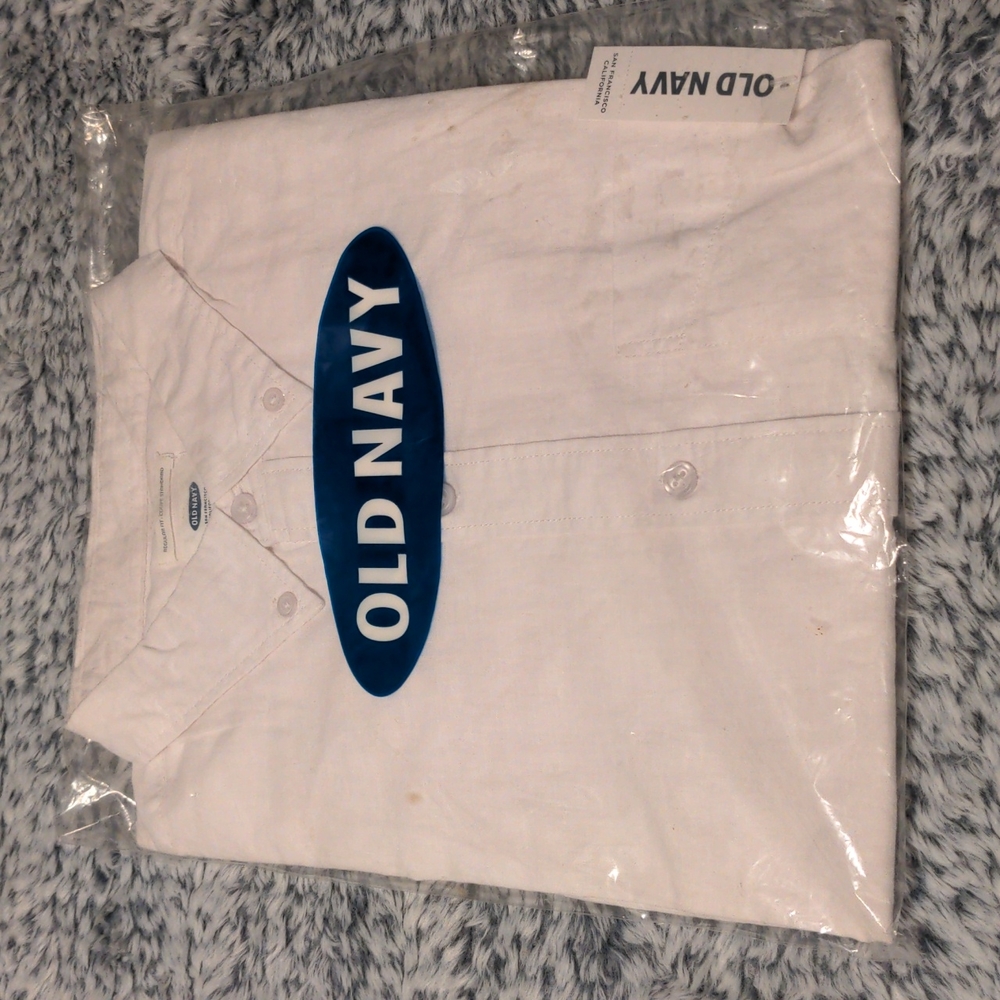 🆕️ Old Navy Oxford Dress Shirt